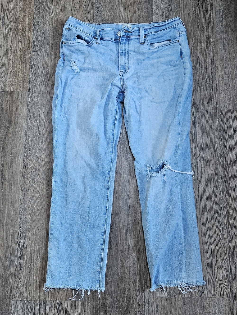 J.Crew Denim Ripped slim boyfriend jean Women’s Blue Denim Jeans Size 31